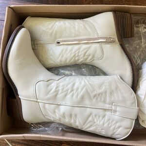 Steve Madden cowboy boots